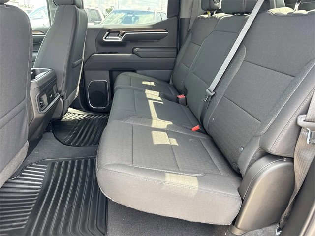 New 2026 Chevrolet Silverado 1500 LT w/ Convenience Package II image 8