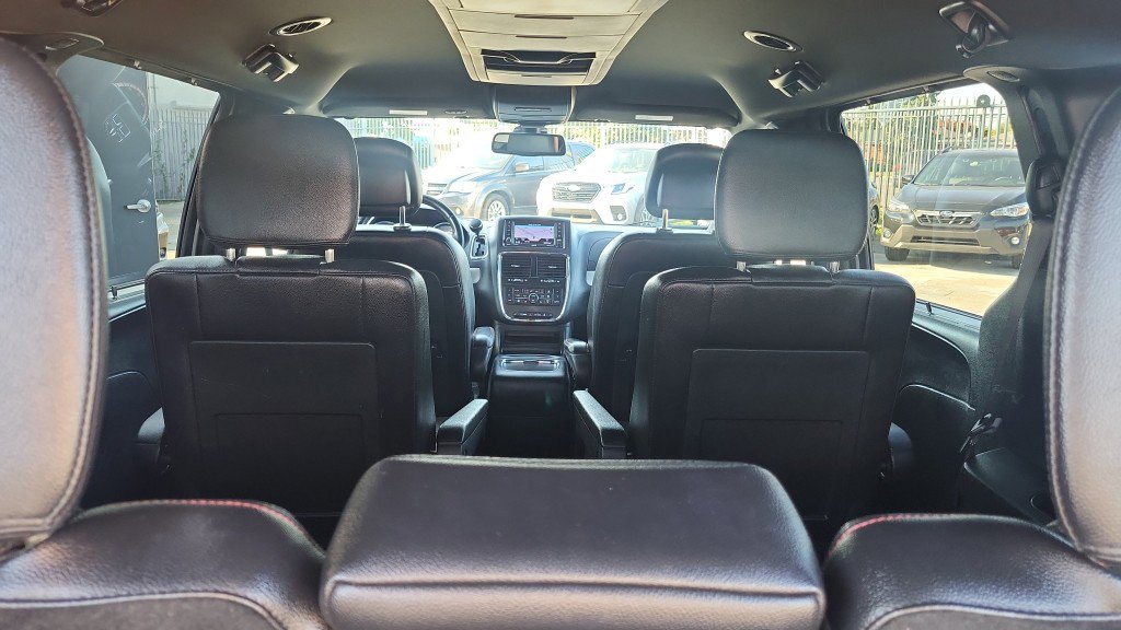 Used 2019 Dodge Grand Caravan GT image 13