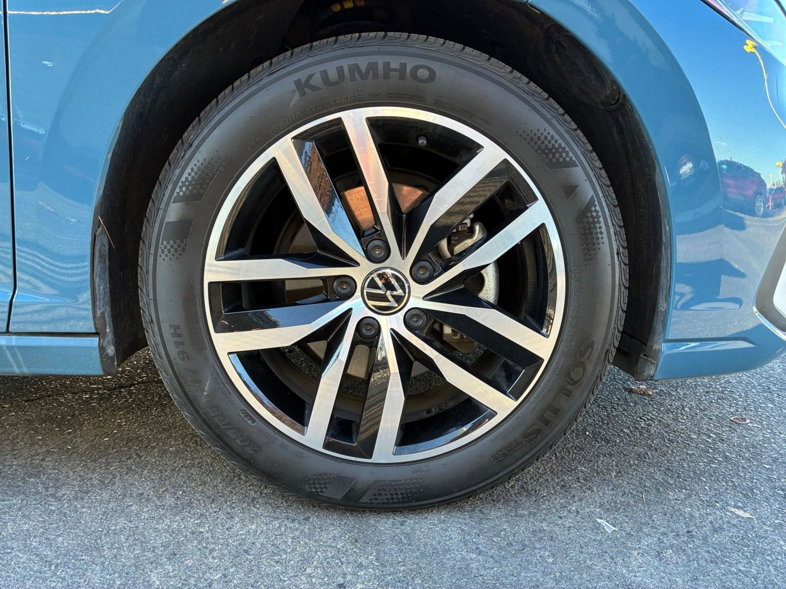 Used 2025 Volkswagen Jetta SE image 29