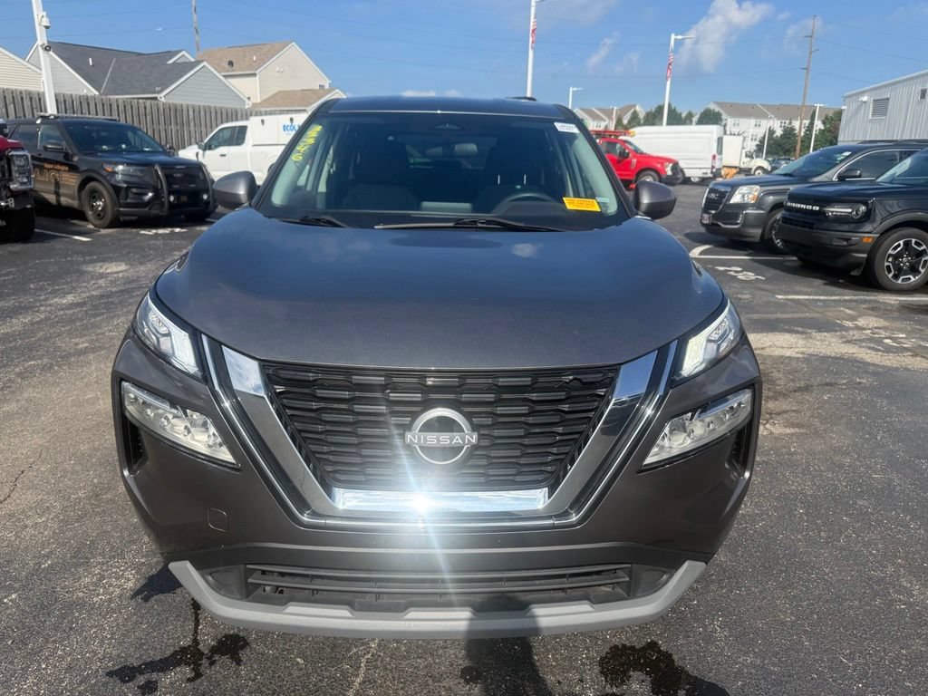 Used 2023 Nissan Rogue SV AWD/4WD image 9