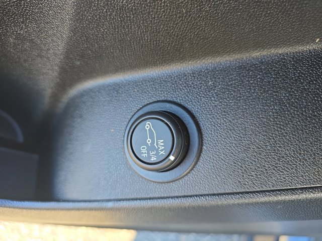 Used 2023 Chevrolet Equinox LT image 23