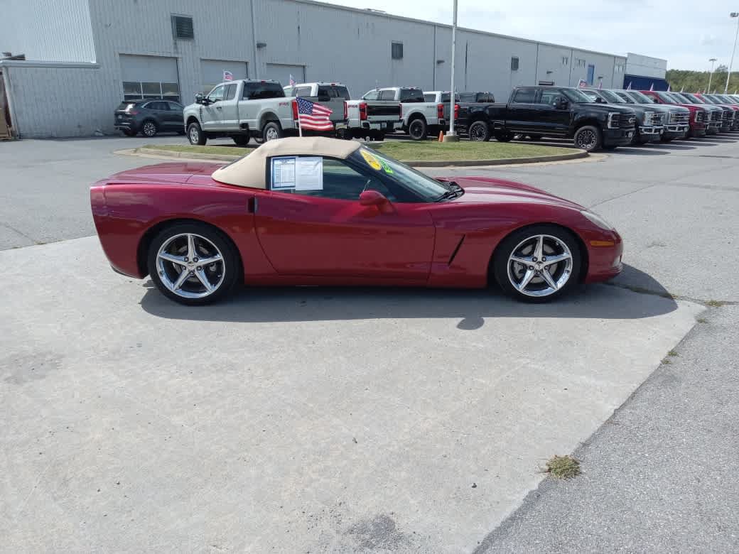 Used 2011 Chevrolet Corvette Convertible w/ Preferred Equipment Group RWD image 9