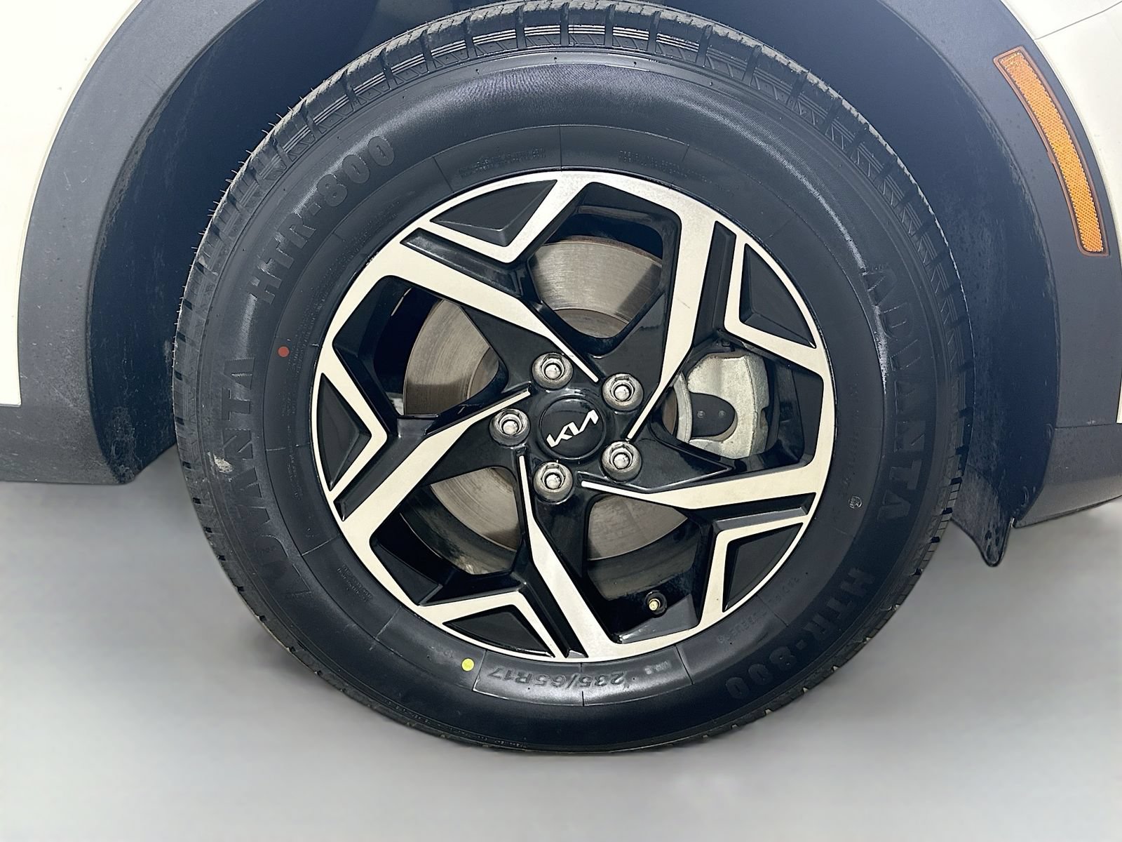 Used 2023 Kia Sportage LX FWD image 10