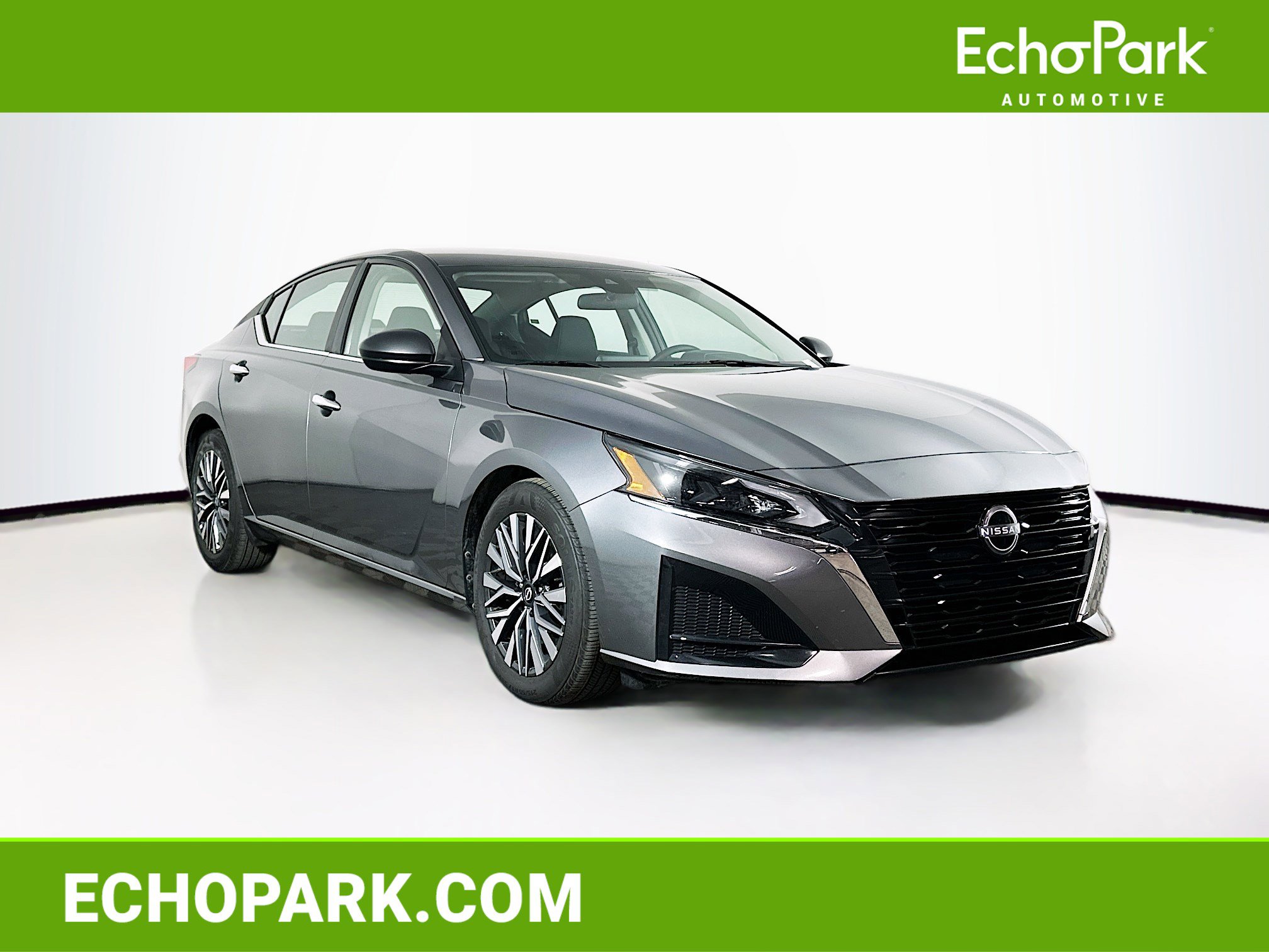 Used 2025 Nissan Altima 2.5 SV
