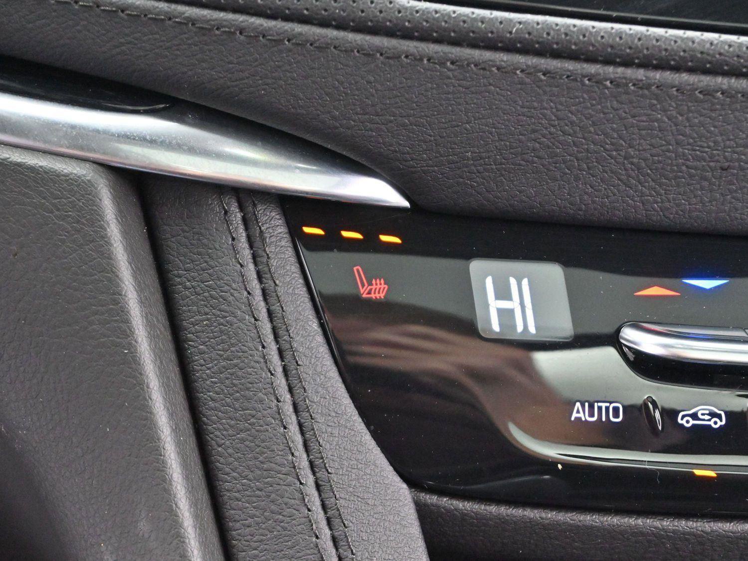 Certified 2023 Cadillac XT5 Premium Luxury image 25