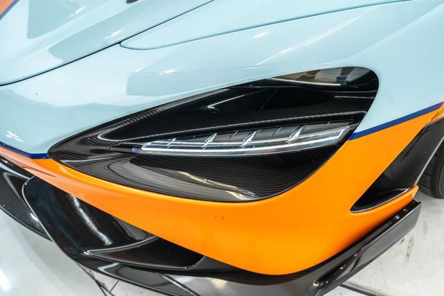 Used 2022 McLaren 765LT RWD image 31