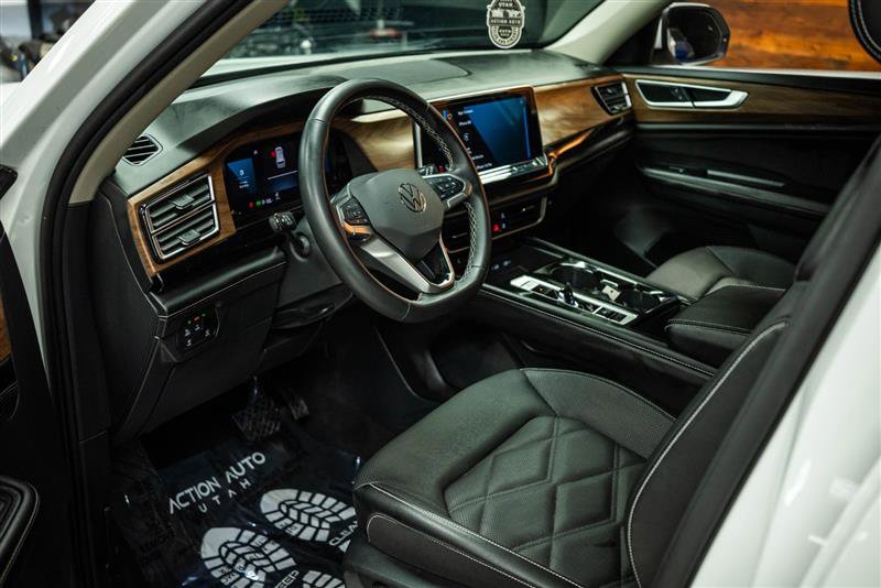 Used 2024 Volkswagen Atlas SE image 9