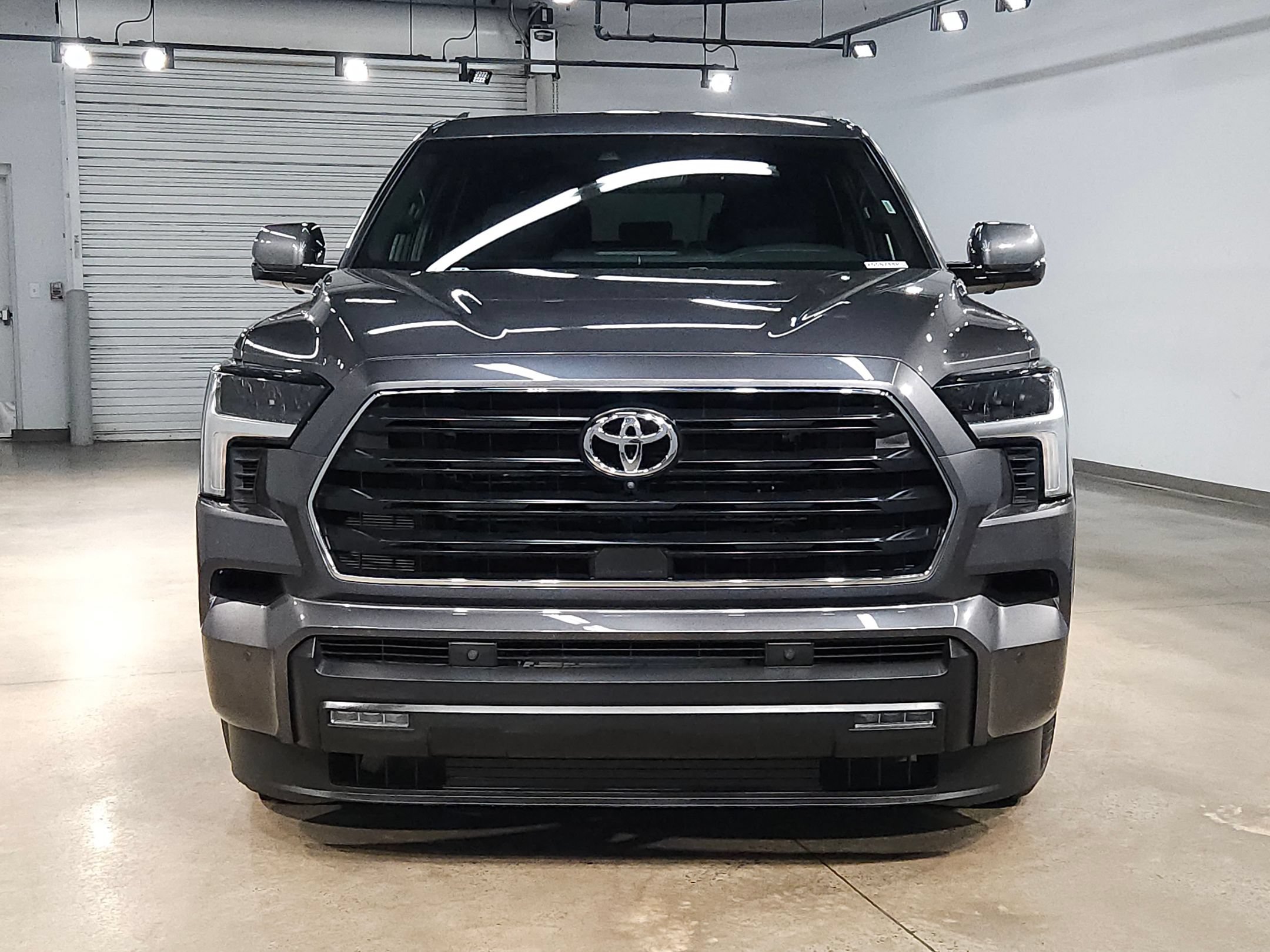 Certified 2025 Toyota Sequoia SR5 AWD/4WD image 2