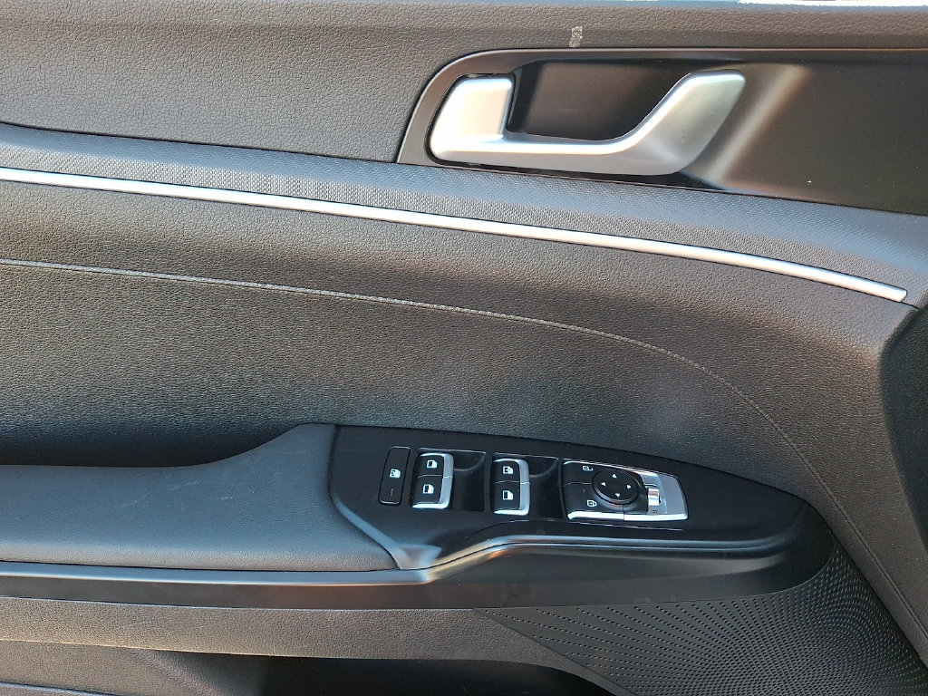 Used 2023 Kia K5 LXS FWD image 15