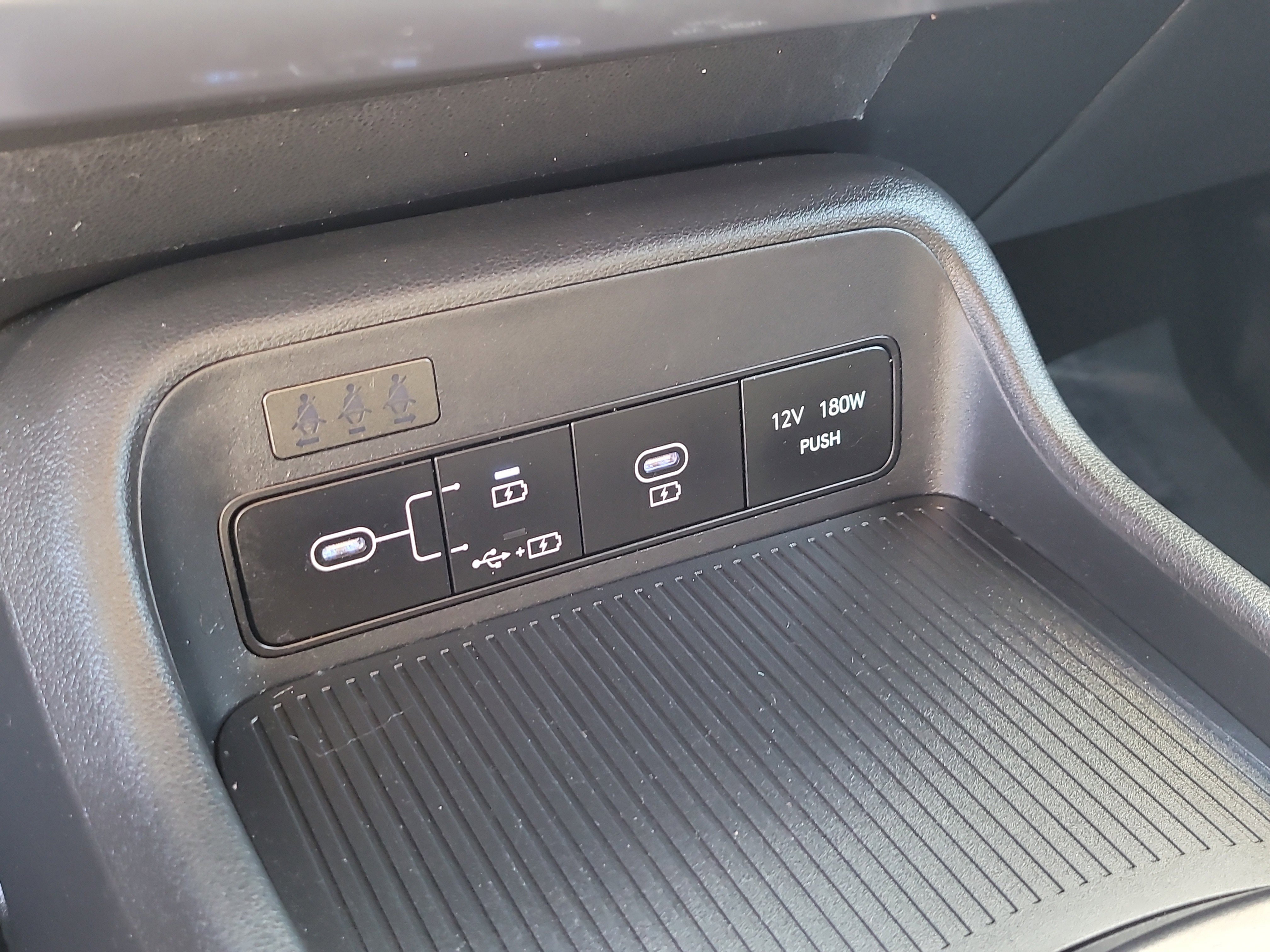 Used 2024 Hyundai Kona SEL image 23