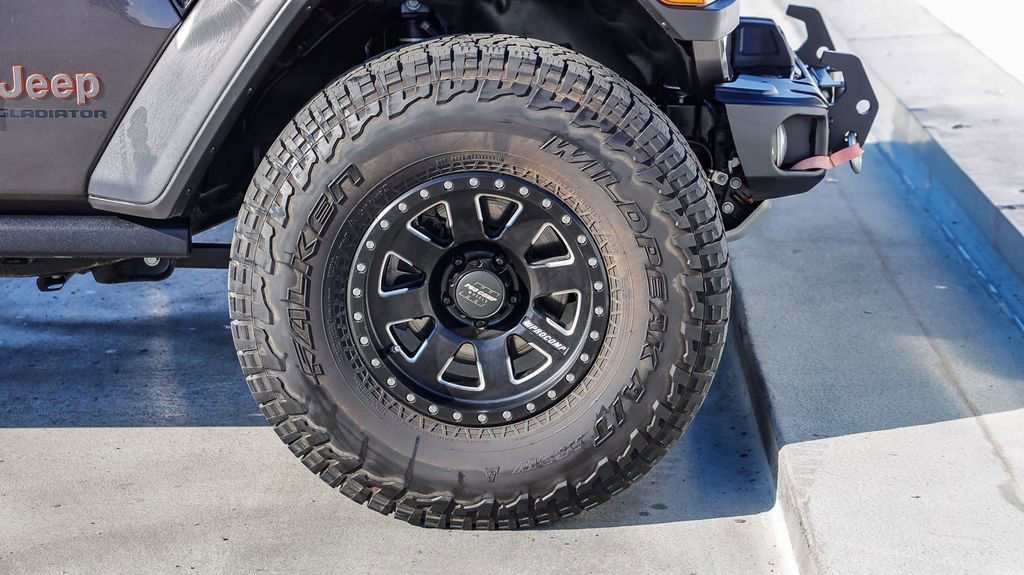 Used 2021 Jeep Gladiator Mojave image 11