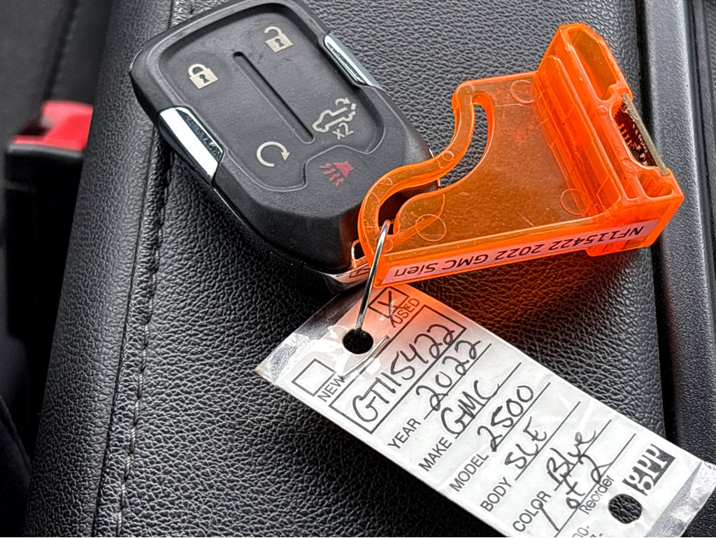 Used 2022 GMC Sierra 2500 SLE w/ SLE Value Package; image 24