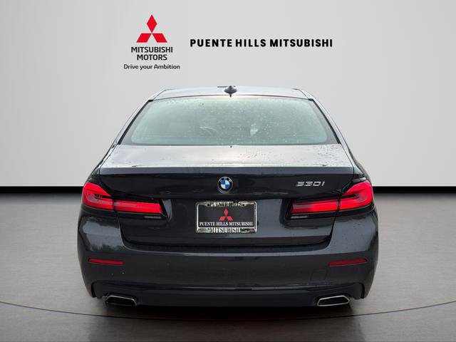 Used 2022 BMW 530i w/ Premium Package image 6