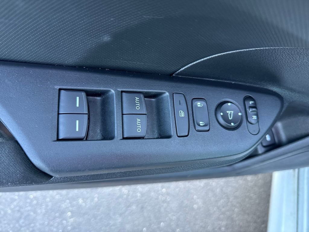 Used 2020 Honda Civic LX image 11