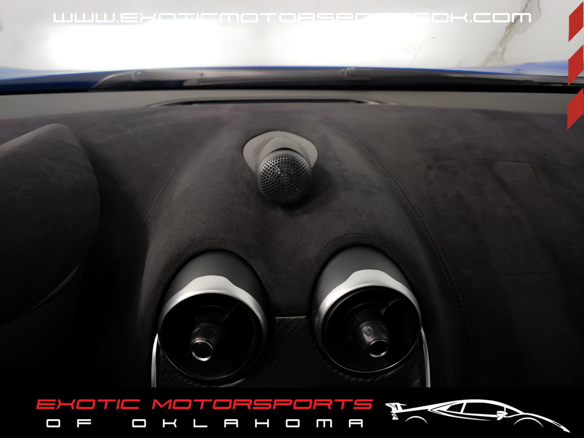 Used 2019 McLaren 600LT RWD image 21