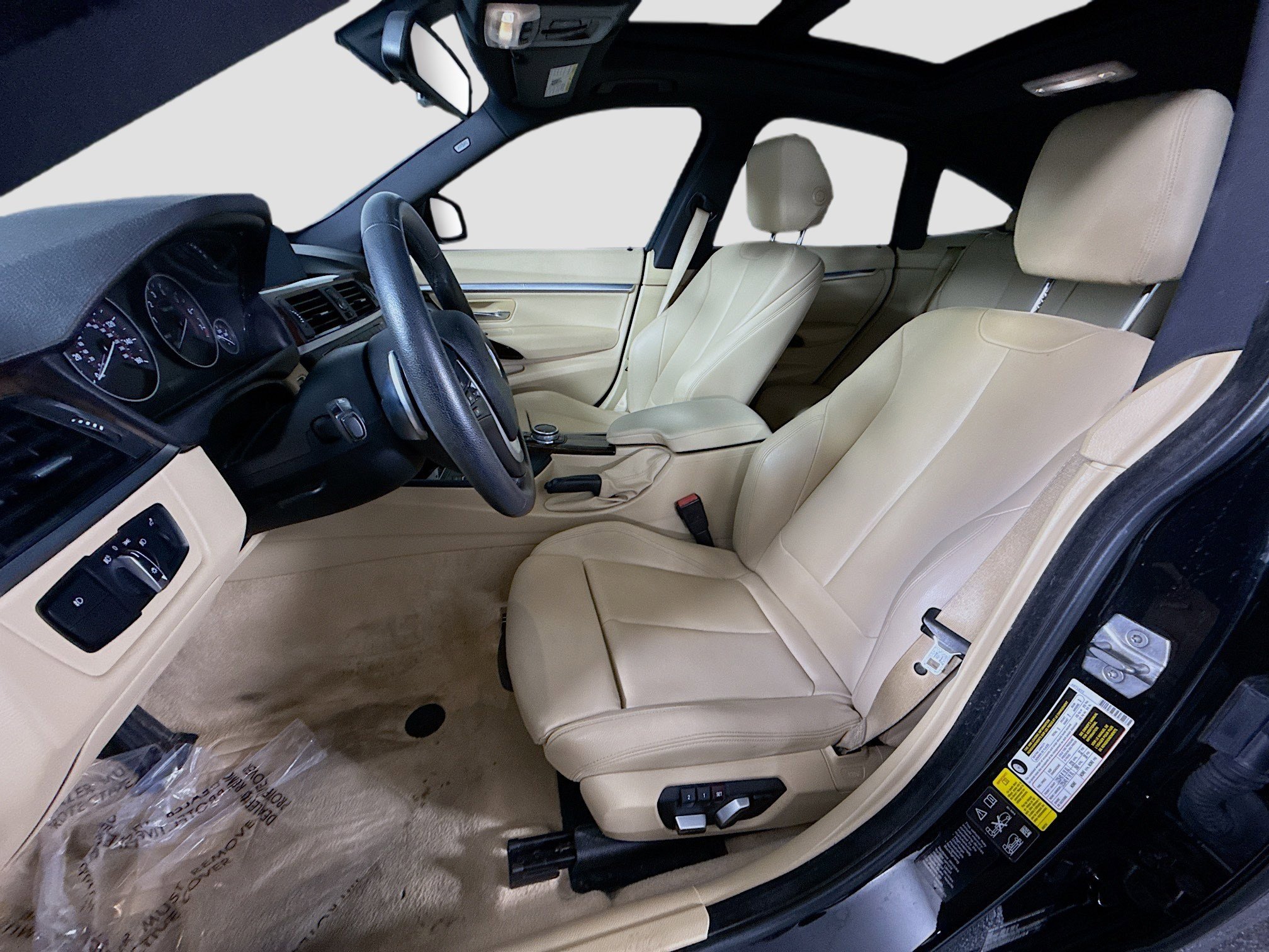 Used 2016 BMW 328i xDrive w/ Driver Assistance Package image 22