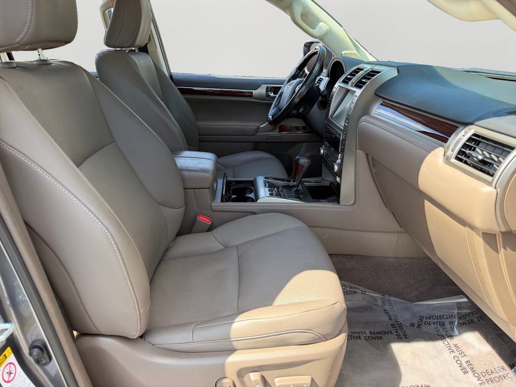Used 2019 Lexus GX 460 Premium AWD/4WD image 7