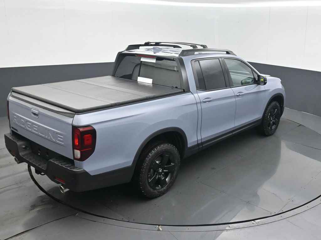 New 2026 Honda Ridgeline Black Edition image 9