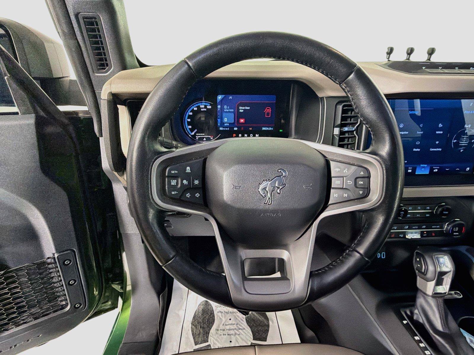 Used 2023 Ford Bronco Wildtrak AWD/4WD image 10