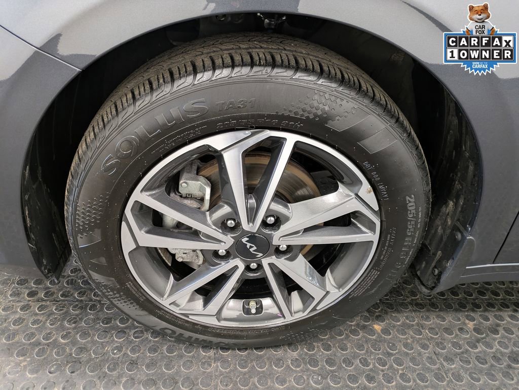 Certified 2023 Kia Forte LXS w/ LXS Technology Package FWD image 7