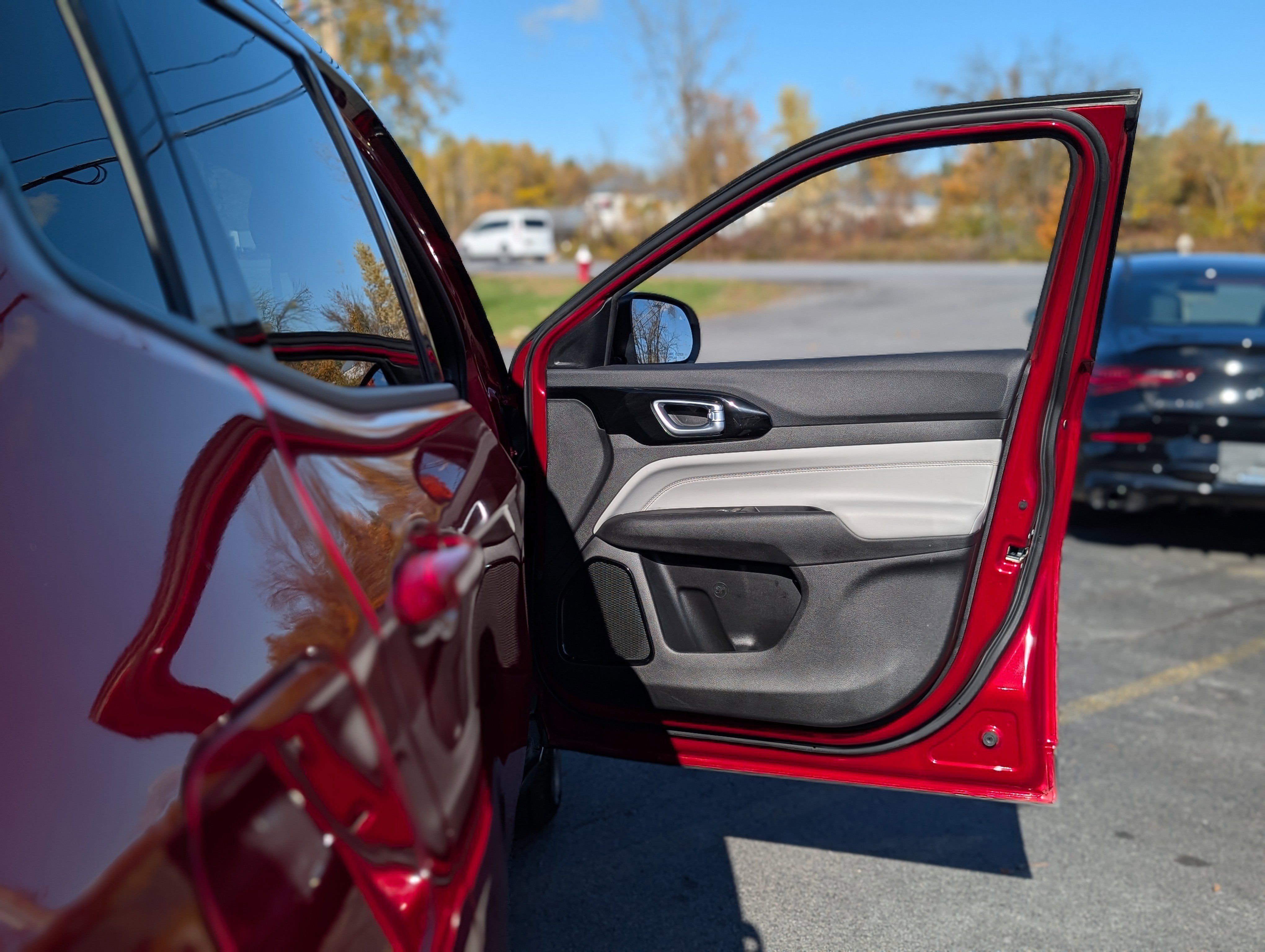 Used 2024 Jeep Compass Limited image 41