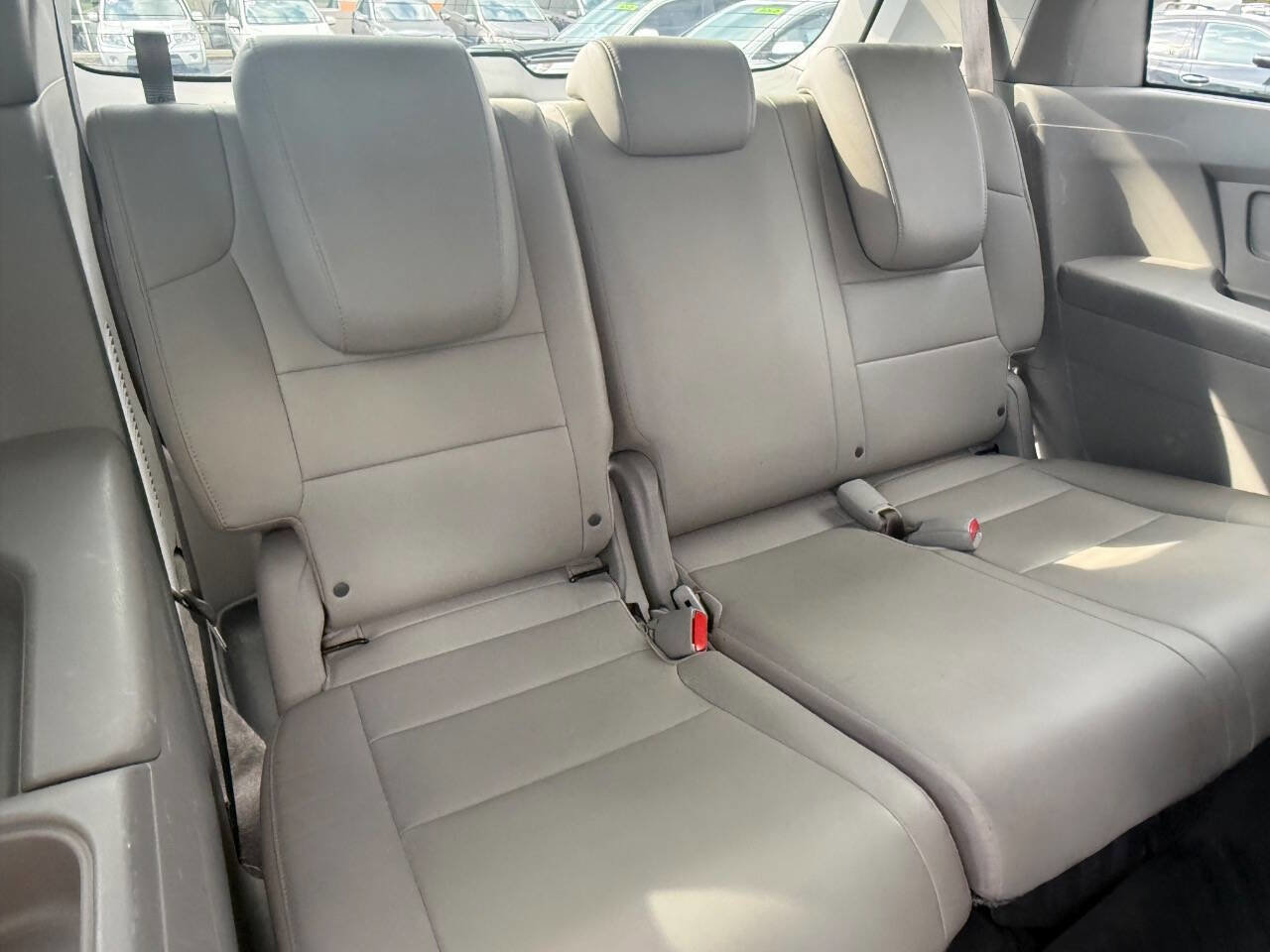 Used 2012 Honda Odyssey EX-L image 18