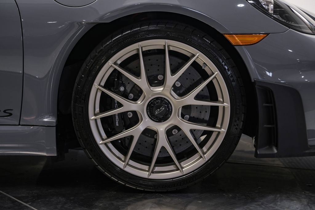 Used 2025 Porsche 718 Cayman GT4 RS w/ Weissach Package RWD image 50