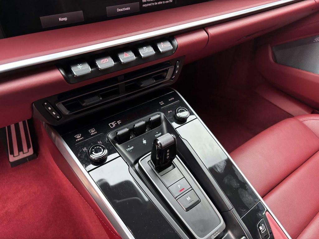 Certified 2022 Porsche 911 Turbo S image 32