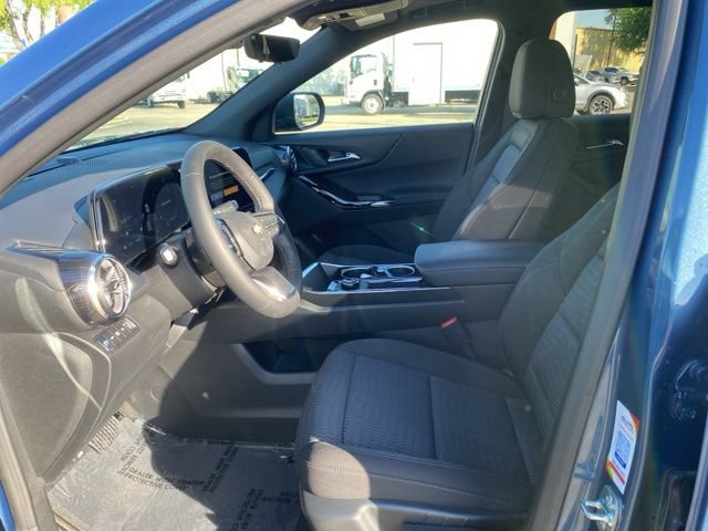 New 2026 Chevrolet Equinox LT w/ Safety and Technology Package AWD/4WD image 14