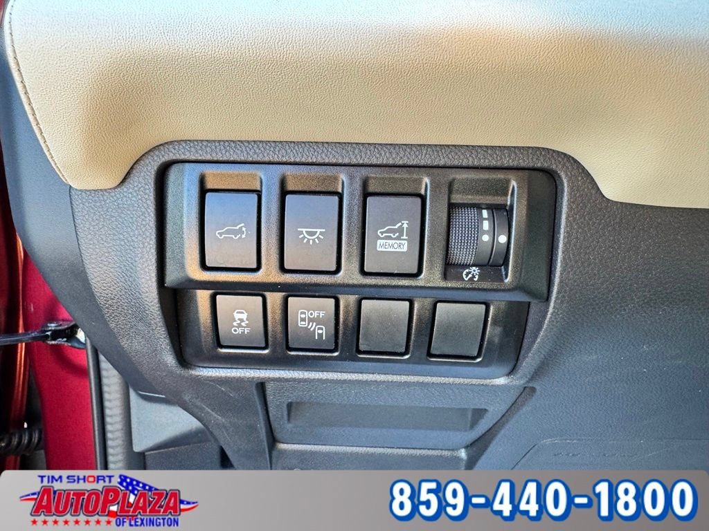 Used 2022 Subaru Ascent Limited w/ Technology Package AWD/4WD image 18
