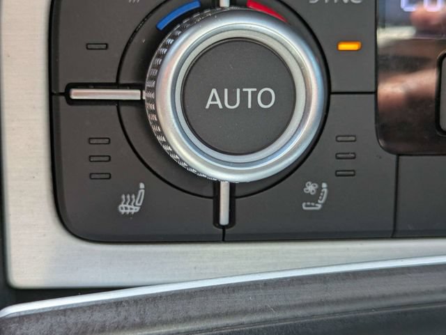 Used 2017 Volkswagen Touareg Wolfsburg Edition AWD/4WD image 23