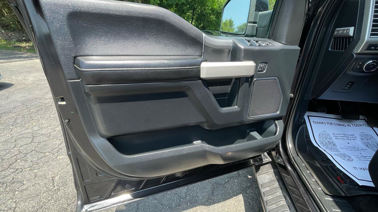 Used 2015 Ford F150 Lariat w/ Equipment Group 502A Luxury AWD/4WD image 16