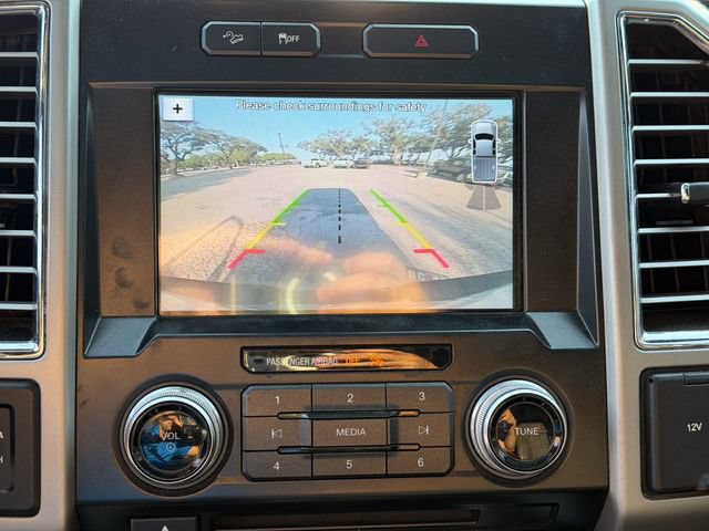 Used 2017 Ford F150 King Ranch w/ Equipment Group 601A Luxury AWD/4WD image 17