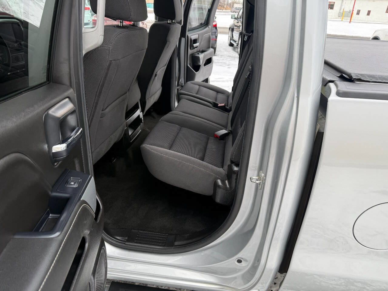 Used 2018 Chevrolet Silverado 1500 LT w/ All Star Edition image 15