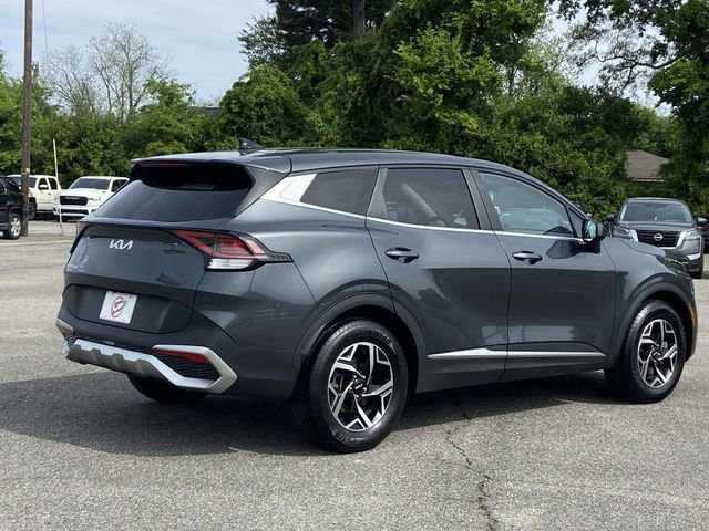 Used 2023 Kia Sportage LX FWD image 3