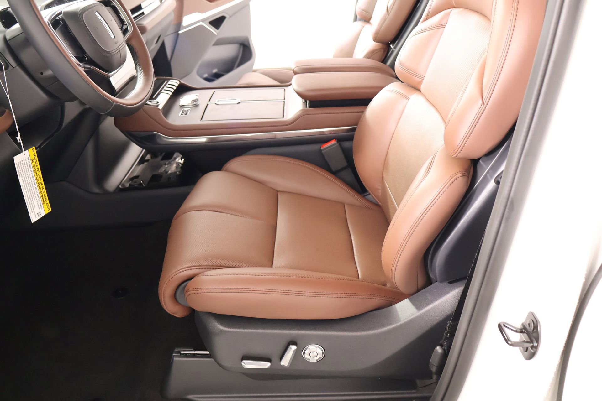 New 2026 Lincoln Navigator L Reserve image 12