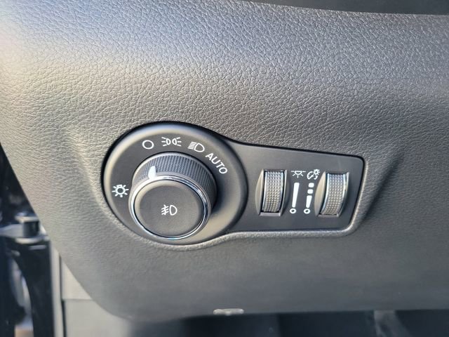 New 2026 Jeep Compass Limited w/ Sun, Sound & Navigation Group image 22