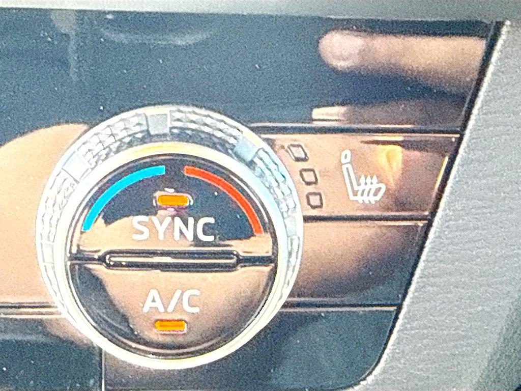 Used 2024 Mitsubishi Outlander SEL image 22