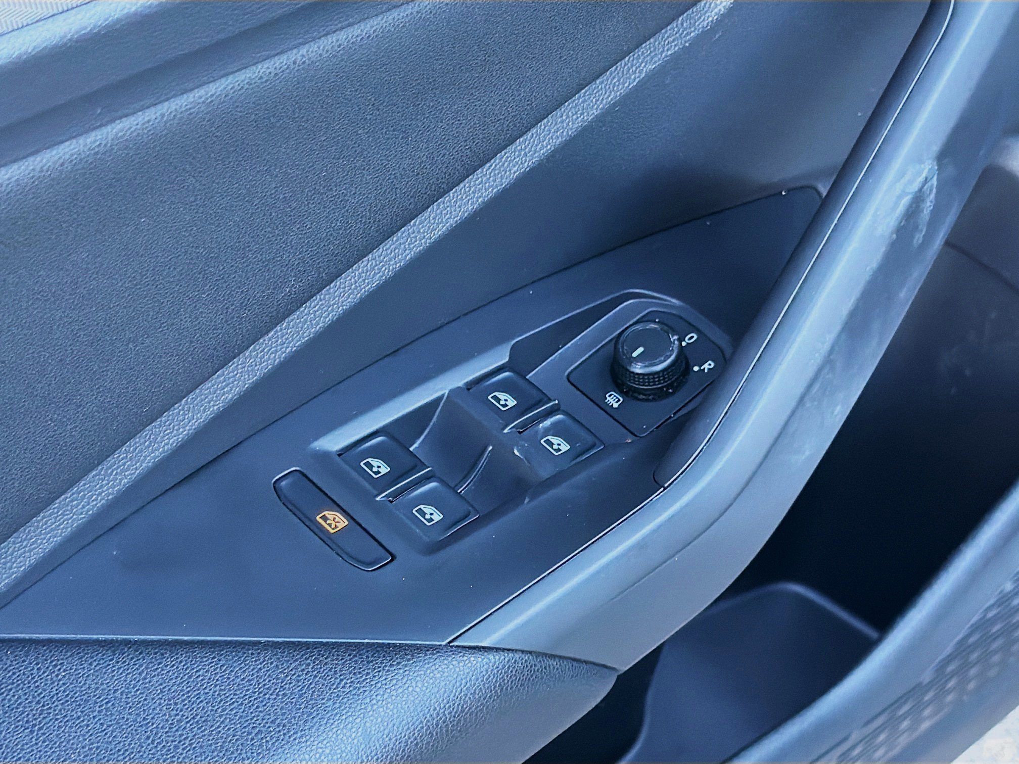 Used 2020 Volkswagen Jetta R-Line image 21