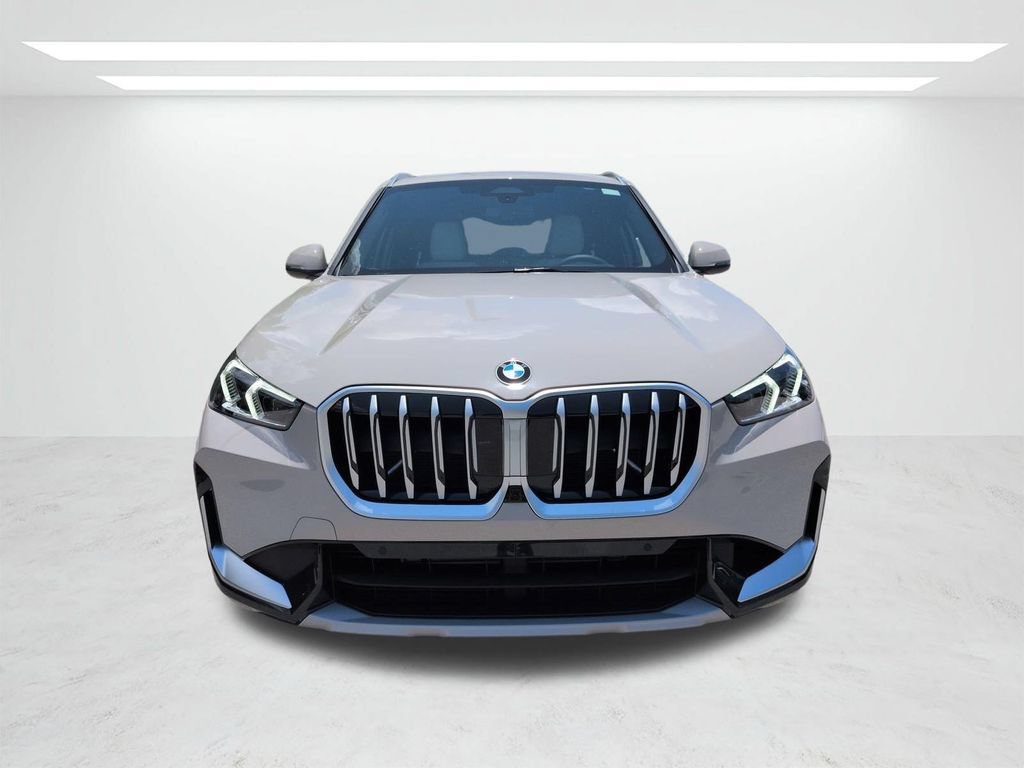 New 2026 BMW X1 xDrive28i w/ Technology Package AWD/4WD image 9