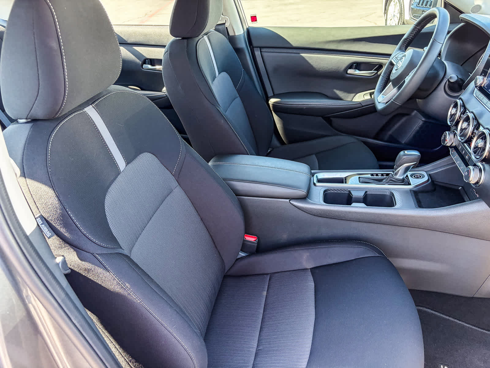 Used 2022 Nissan Sentra SV image 15