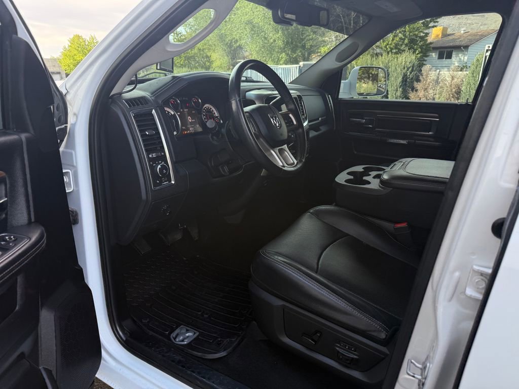 Used 2017 RAM 2500 Laramie w/ Sport Appearance Group AWD/4WD image 24