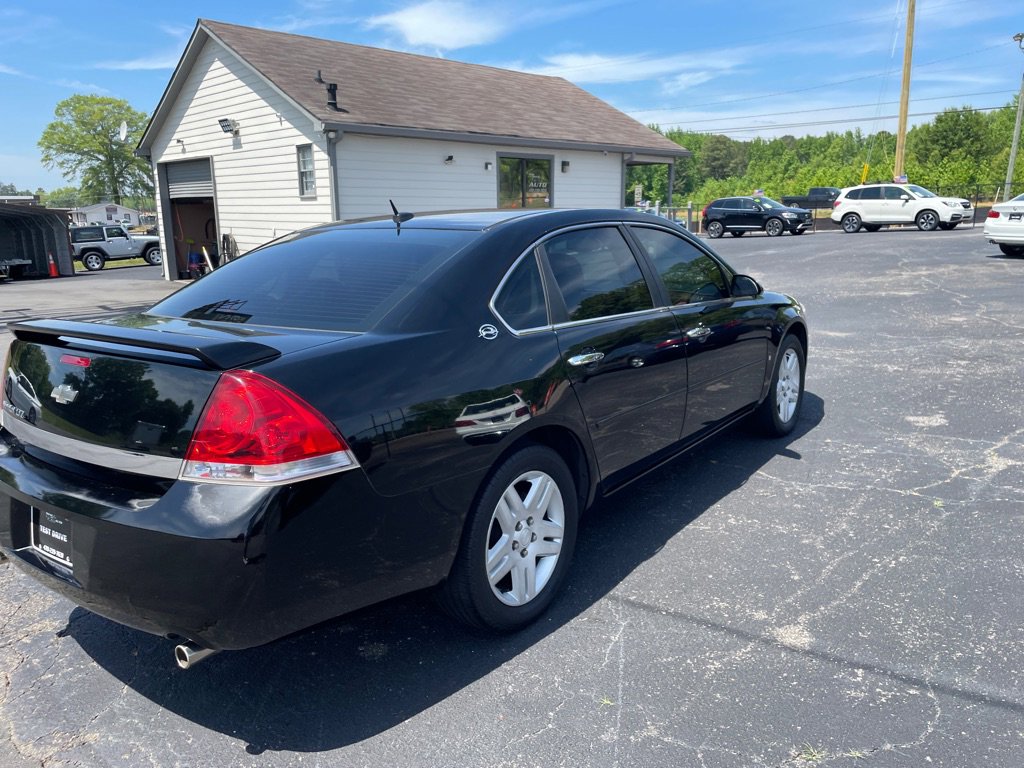 Used 2007 Chevrolet Impala LTZ FWD image 6