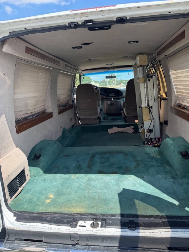 Used 1997 Ford E-150 and Econoline 150 RWD image 15