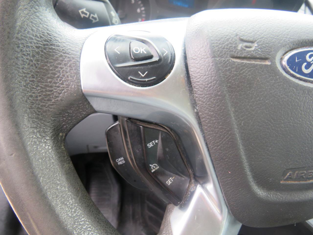 Used 2015 Ford Transit 250 130 Low Roof w/ Exterior Upgrade Package RWD image 13