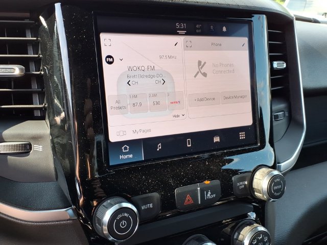 New 2026 RAM 1500 Express AWD/4WD image 22