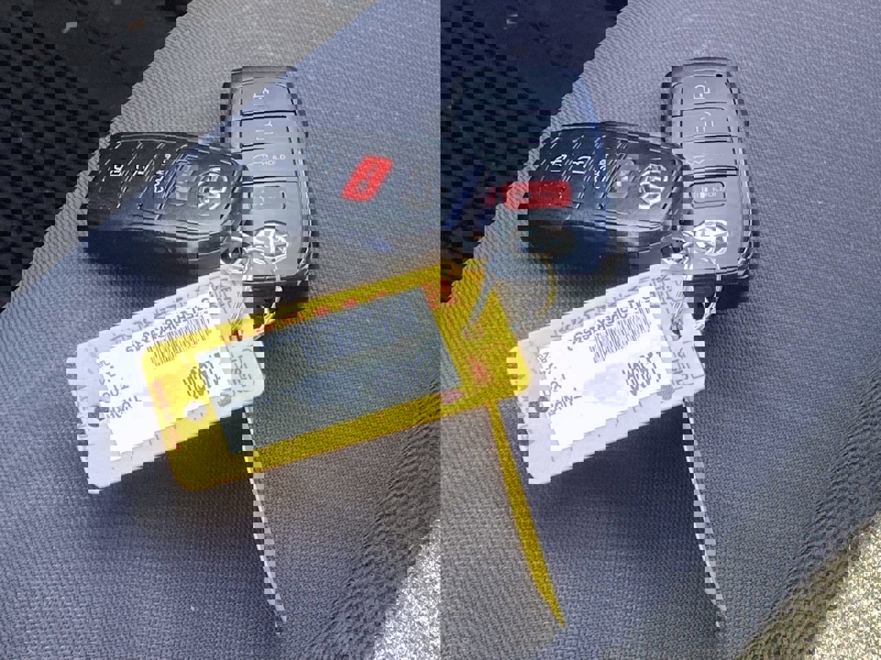 Used 2024 Toyota Tundra SR5 w/ SR5 Convenience Package image 10