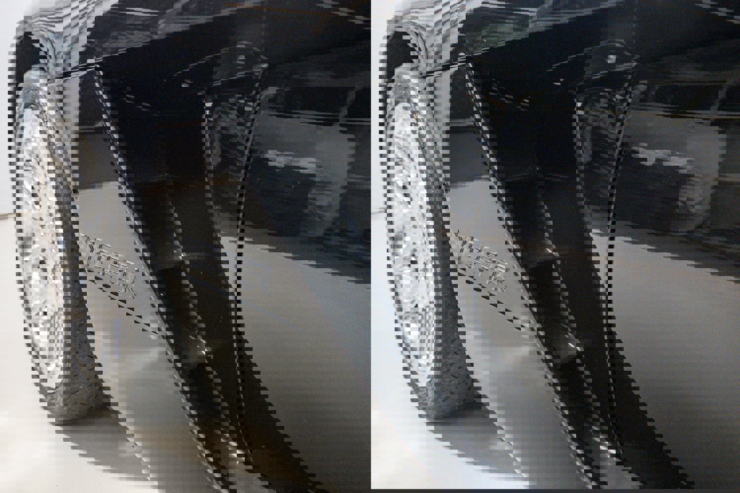 Used 2005 Dodge Viper SRT-10 image 42