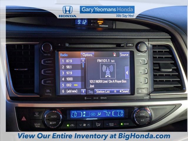 Used 2018 Toyota Highlander Limited image 22