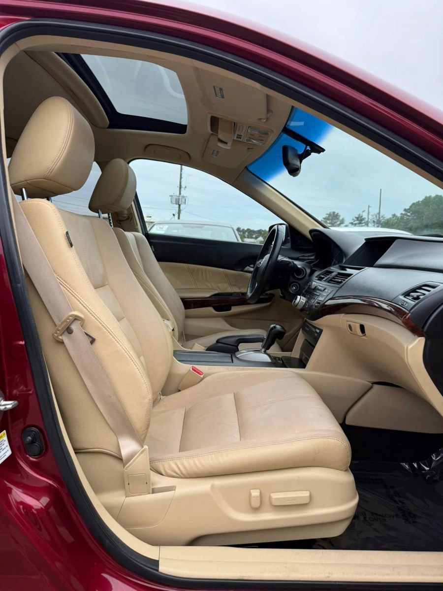 Used 2010 Honda Crosstour EX-L image 11